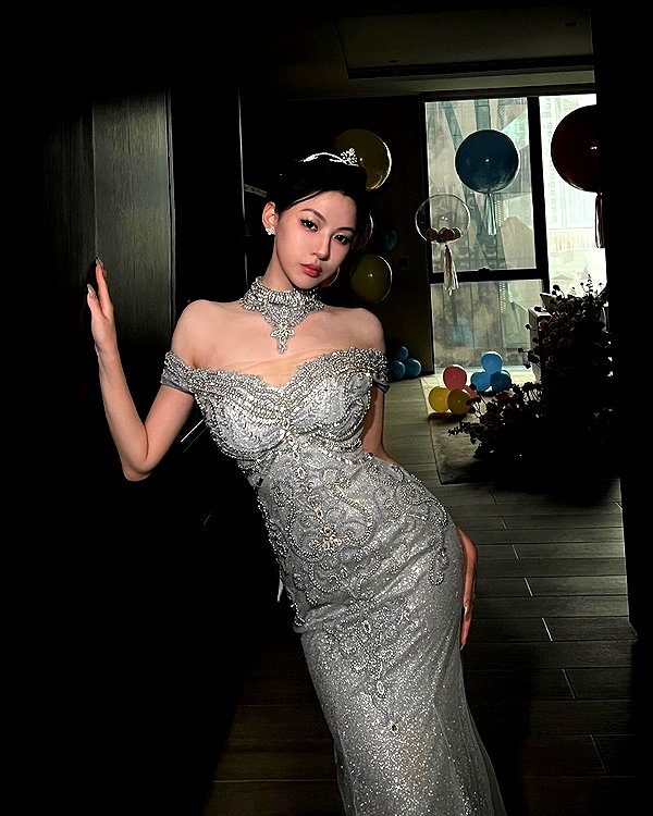 _xixiyx_ instagram image archive image