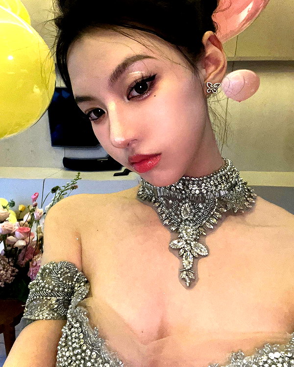 _xixiyx_ instagram image archive image