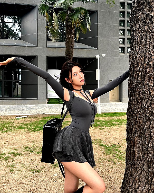 _xixiyx_ instagram image archive image