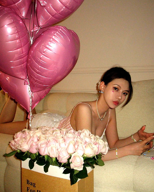 _xixiyx_ instagram image archive image
