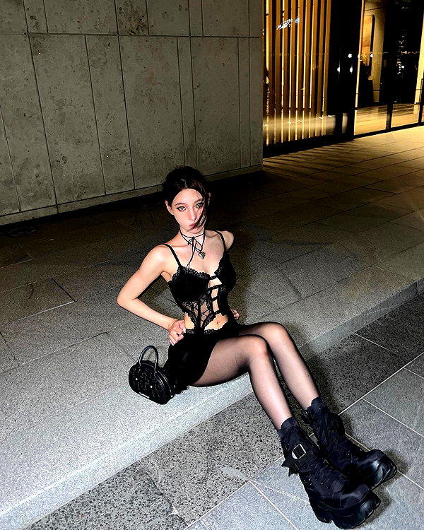 _xixiyx_ instagram image archive image