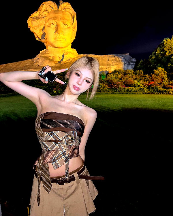 _xixiyx_ instagram image archive image