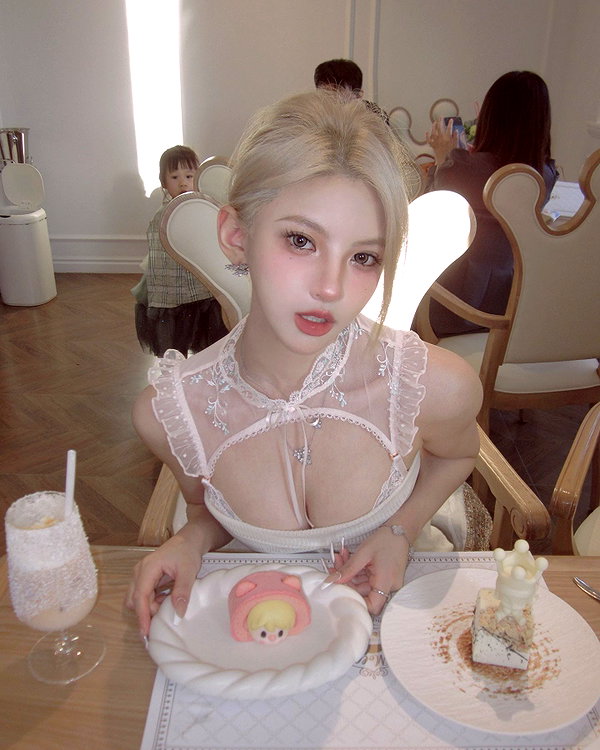 _xixiyx_ instagram image archive image
