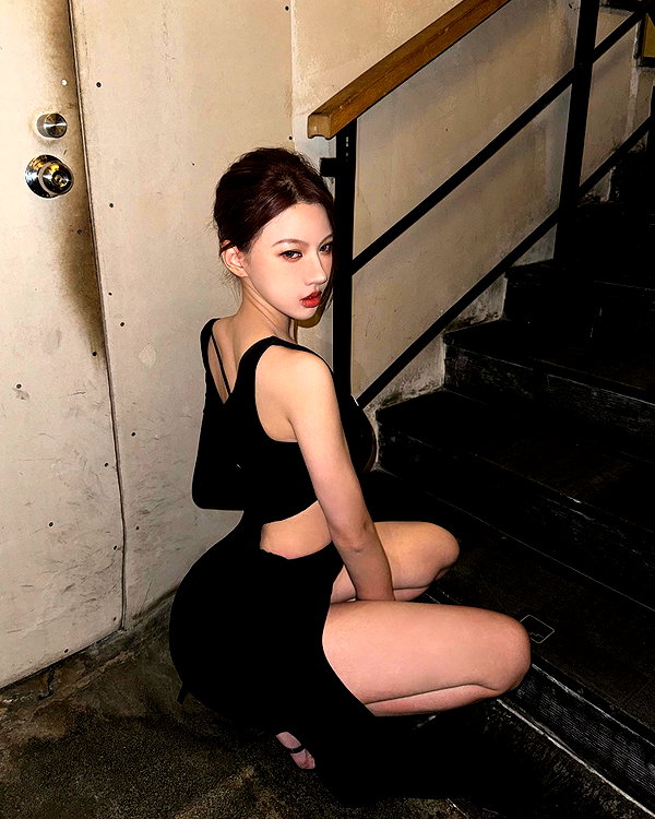 _xixiyx_ instagram image archive image