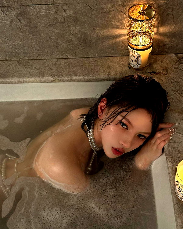 _xixiyx_ instagram image archive image