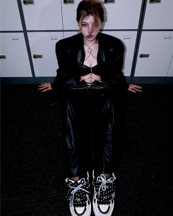 _xixiyx_ instagram image archive image