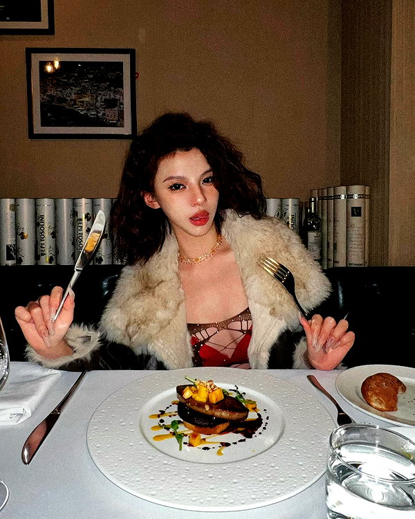 _xixiyx_ instagram image archive image