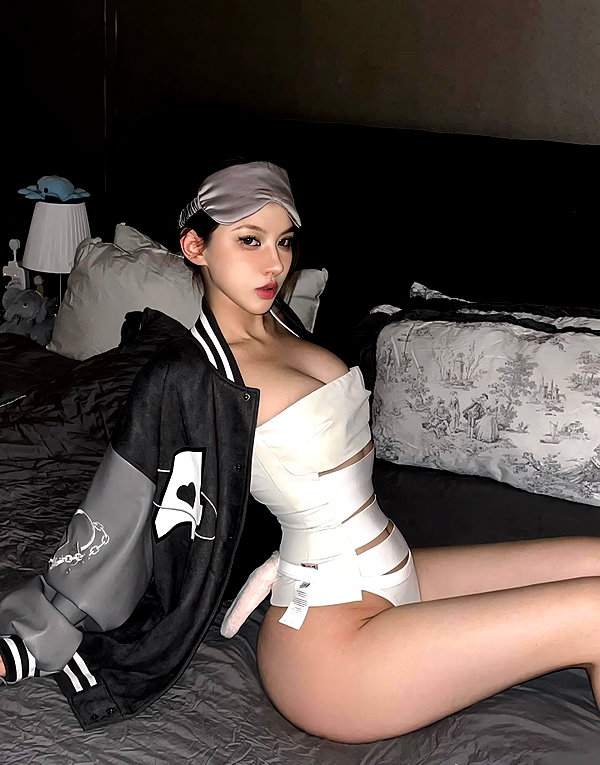 _xixiyx_ instagram image archive image