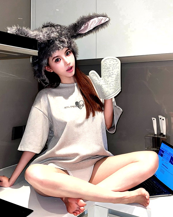 _xixiyx_ instagram image archive image