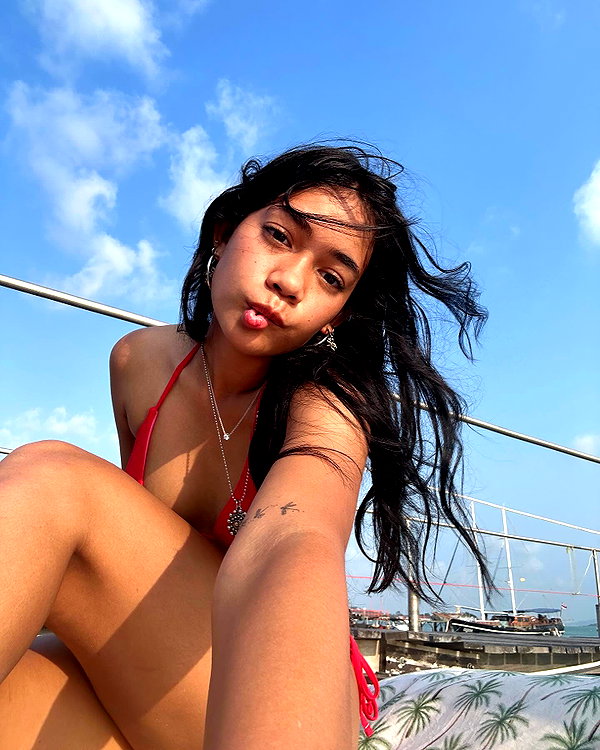 aimeejaihall instagram image archive image