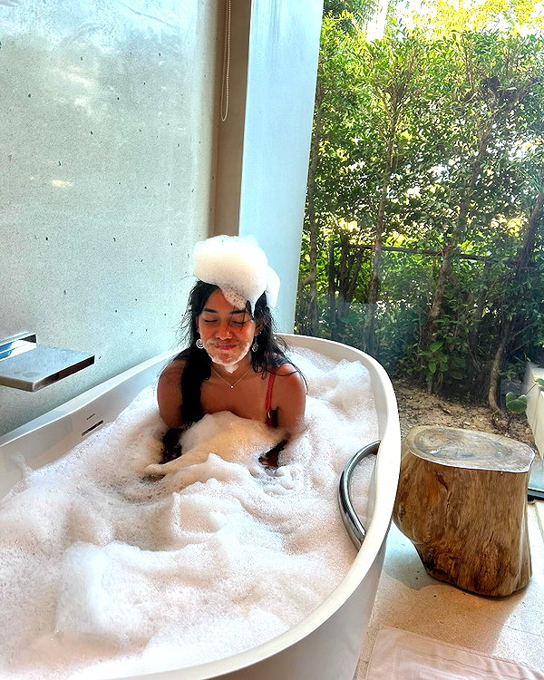 aimeejaihall instagram image archive image