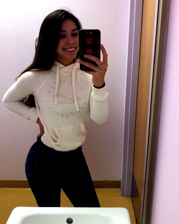 aishahsofey instagram image archive image