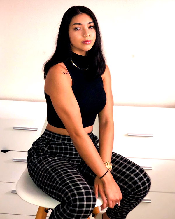 aishahsofey instagram image archive image