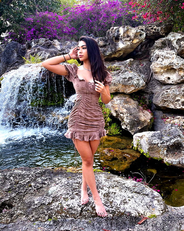 aishahsofey instagram image archive image