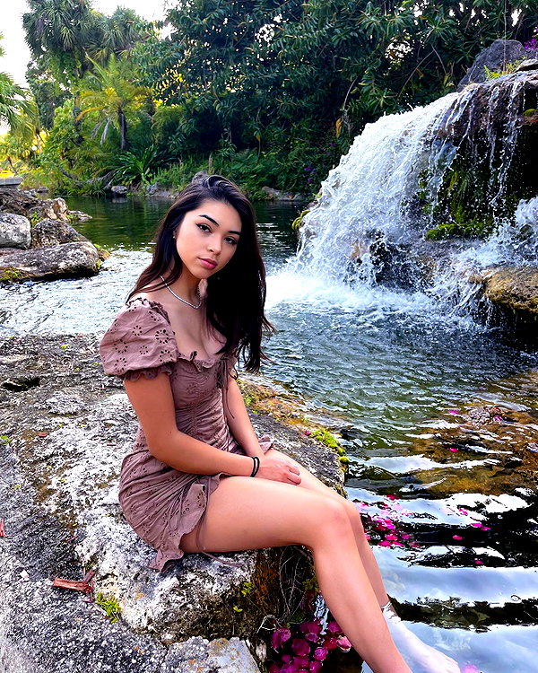 aishahsofey instagram image archive image