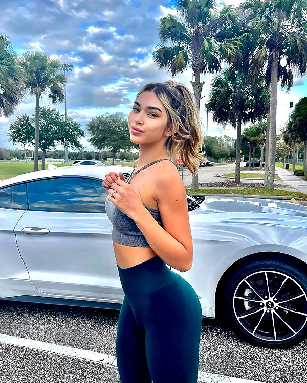 aishahsofey instagram image archive image