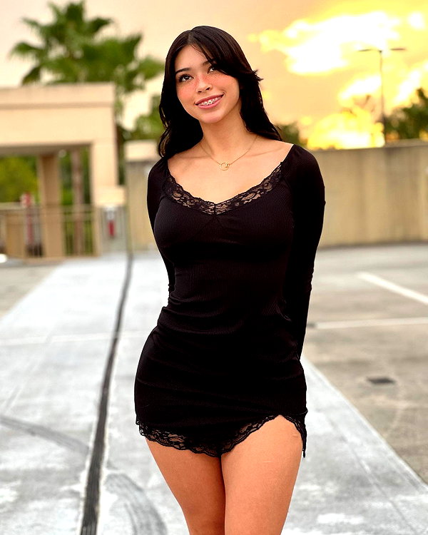 aishahsofey instagram image archive image