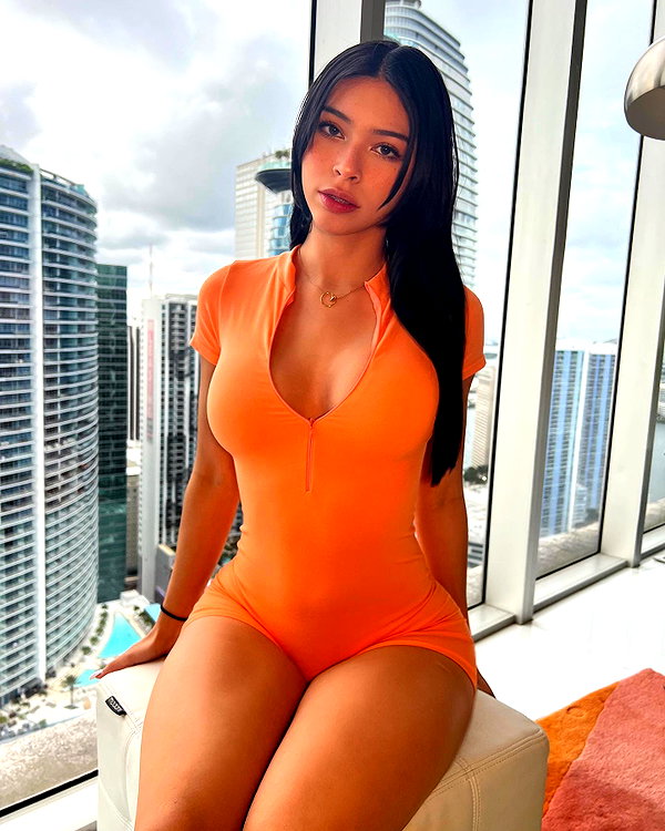 aishahsofey instagram image archive image
