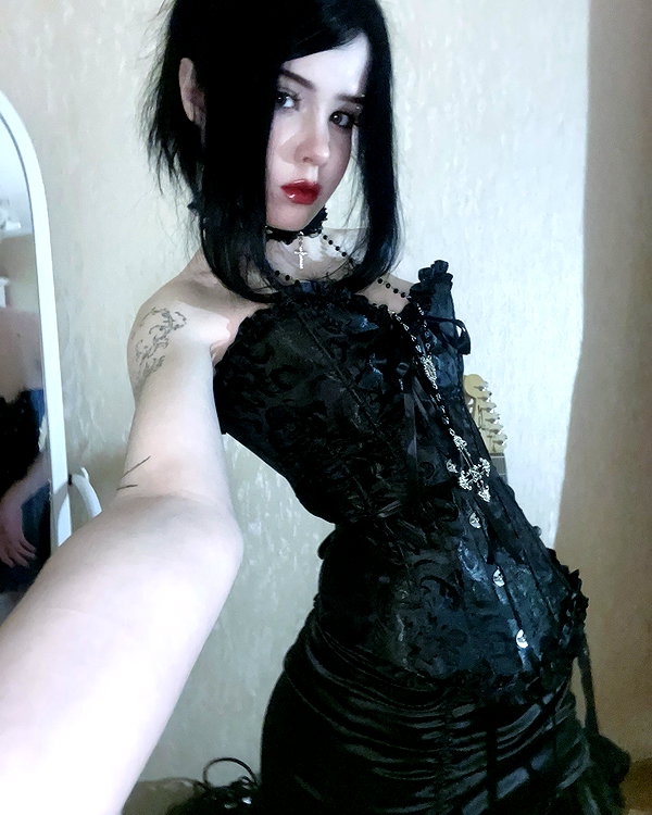 akirabloodsucker instagram image archive image