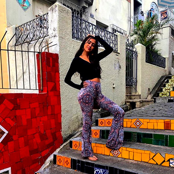 alenittta instagram image archive image