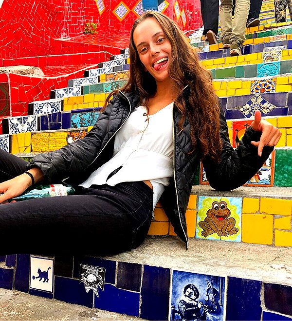 alenittta instagram image archive image