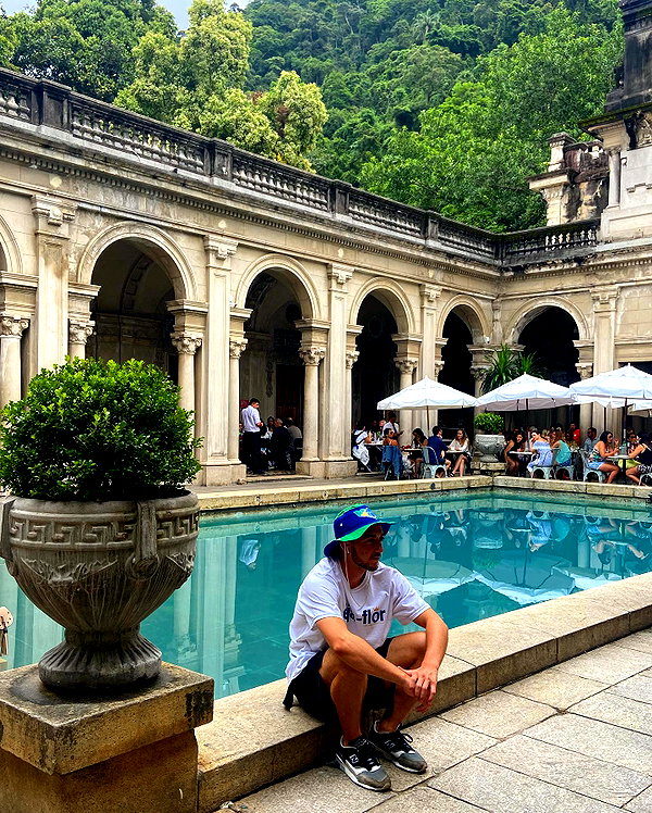 alenittta instagram image archive image