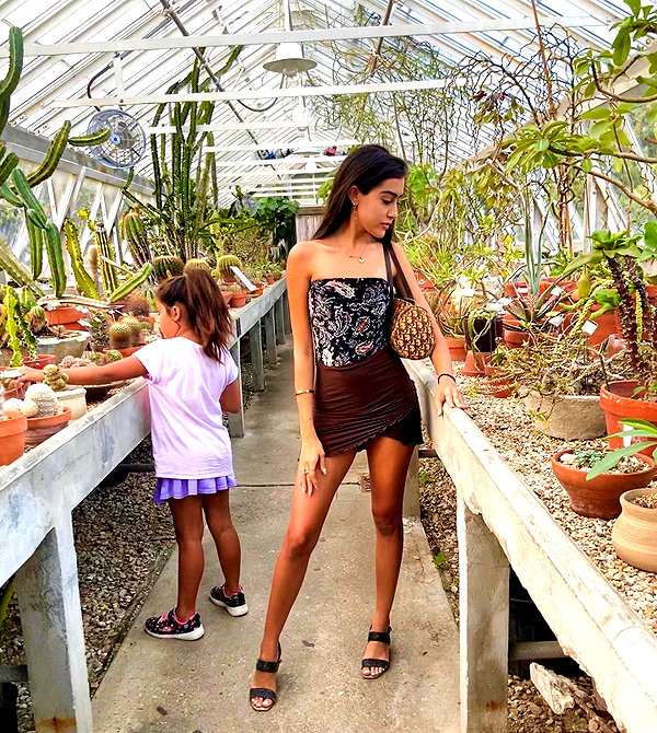 alenittta instagram image archive image