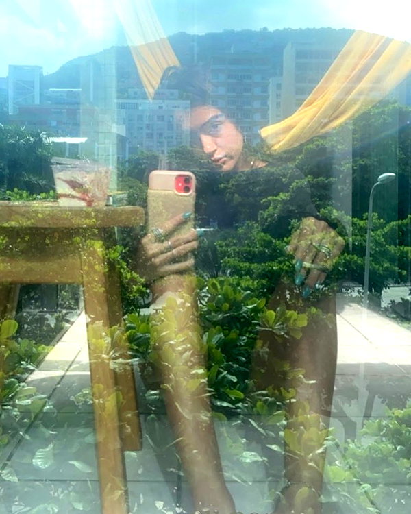alenittta instagram image archive image