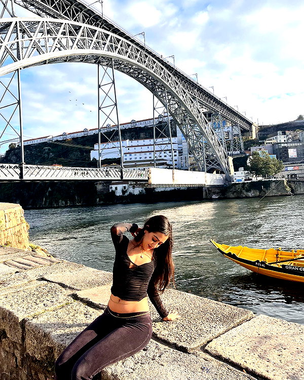 alenittta instagram image archive image