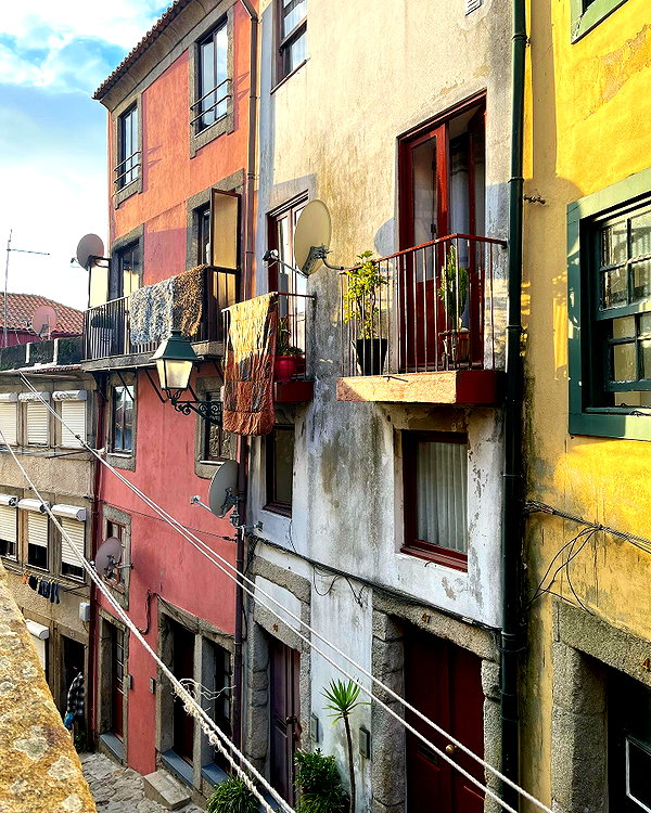 alenittta instagram image archive image