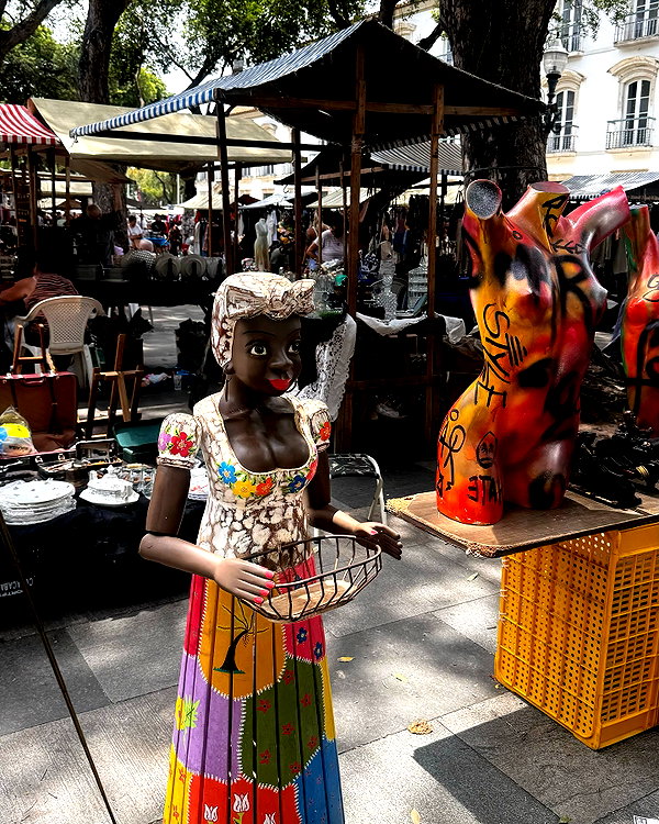 alenittta instagram image archive image
