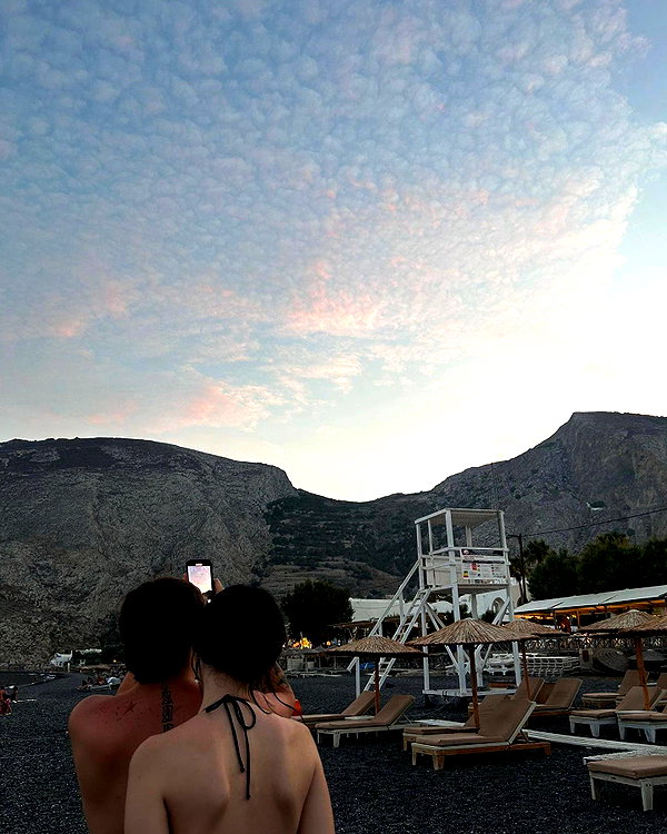 alessiadidntwakeup instagram image archive image