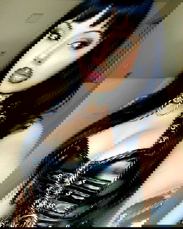 alexalizzz alexalizzz archive image