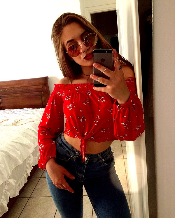 alexandra_stmtk instagram image archive image