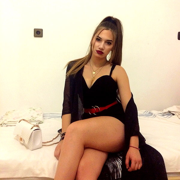 alexandra_stmtk instagram image archive image