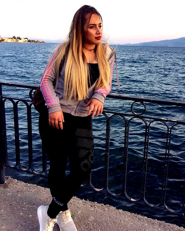 alexandra_stmtk instagram image archive image