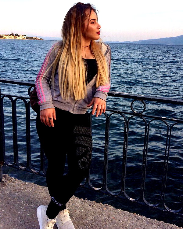 alexandra_stmtk instagram image archive image