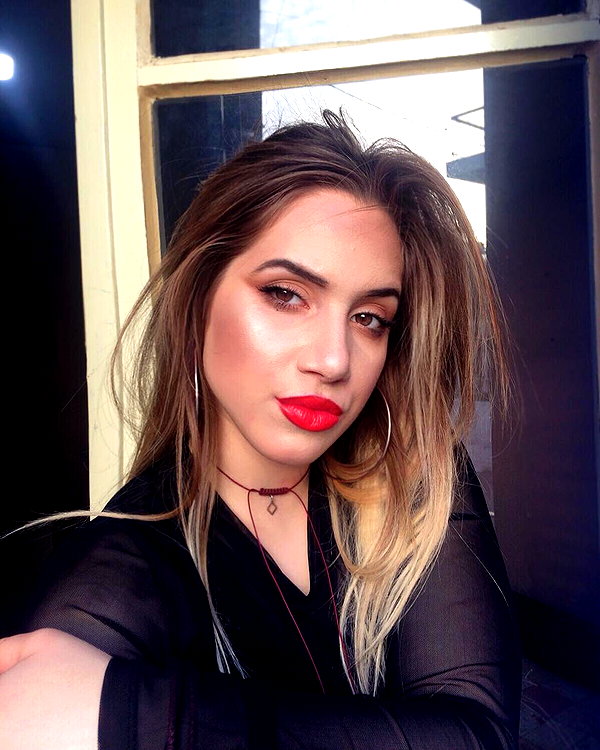 alexandra_stmtk instagram image archive image