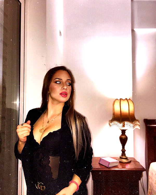 alexandra_stmtk instagram image archive image