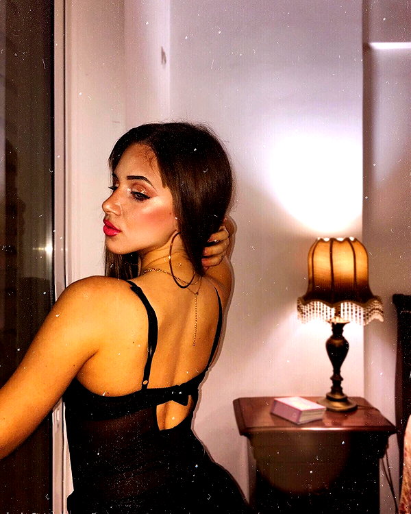 alexandra_stmtk instagram image archive image