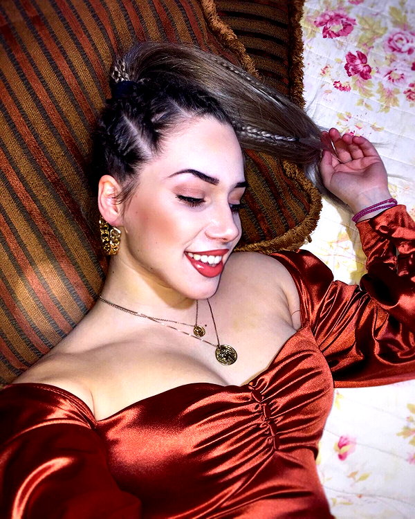 alexandra_stmtk instagram image archive image
