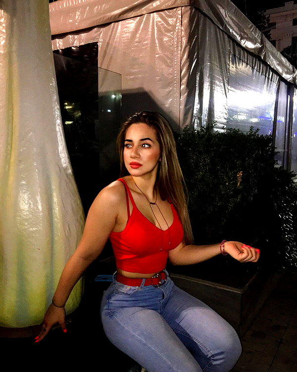 alexandra_stmtk instagram image archive image