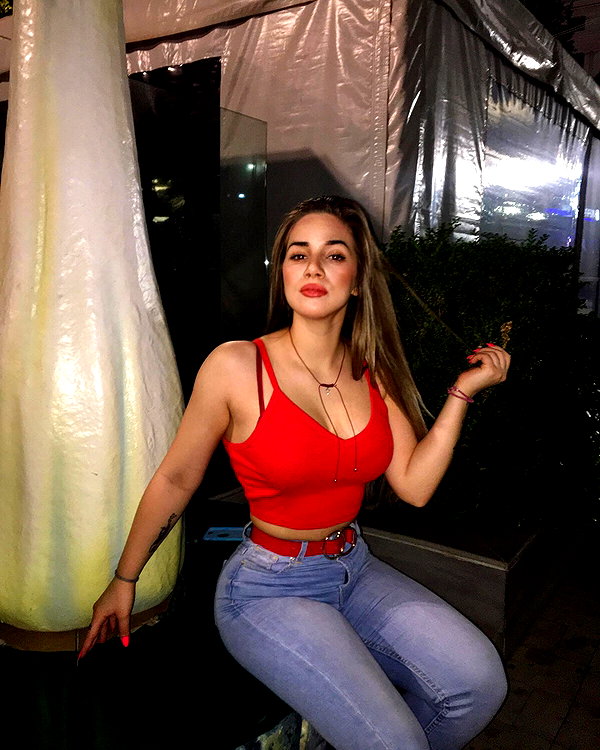 alexandra_stmtk instagram image archive image
