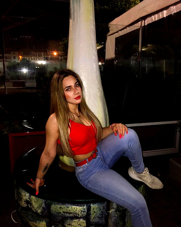 alexandra_stmtk instagram image archive image