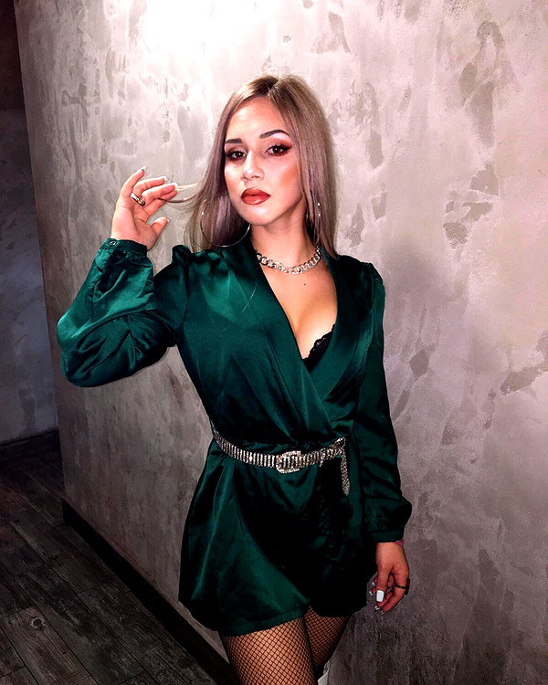 alexandra_stmtk instagram image archive image