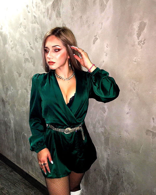 alexandra_stmtk instagram image archive image