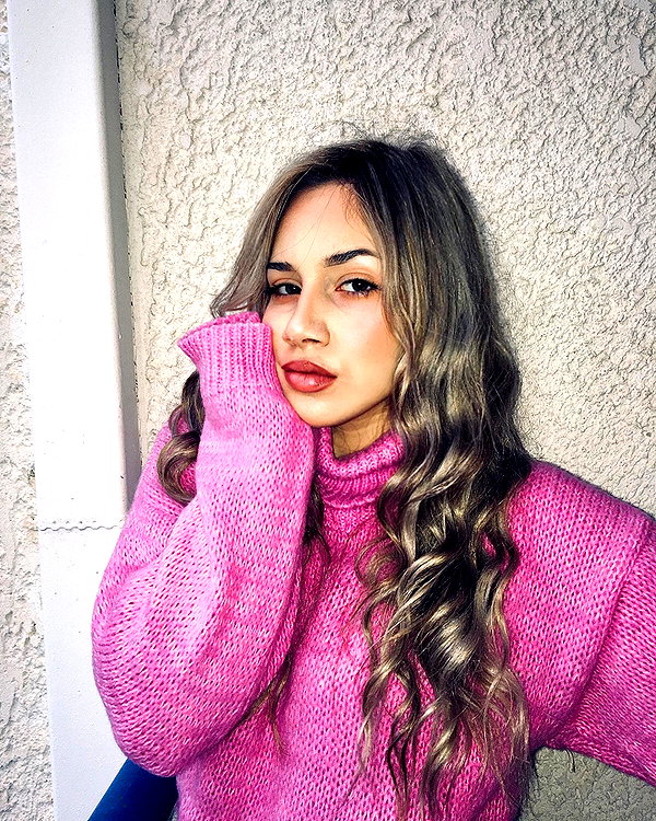 alexandra_stmtk instagram image archive image