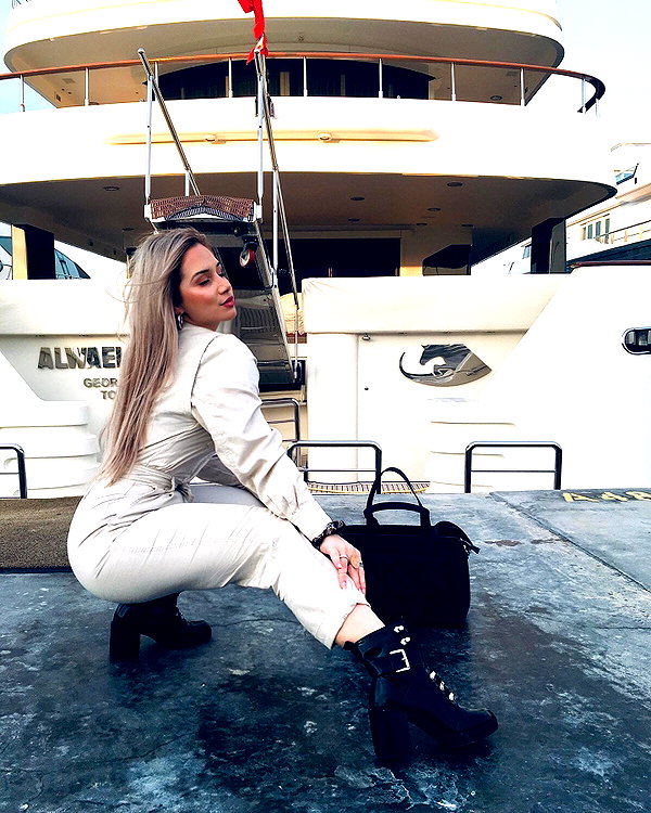 alexandra_stmtk instagram image archive image