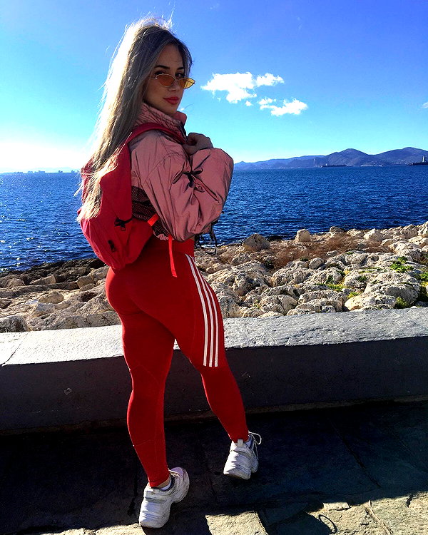 alexandra_stmtk instagram image archive image