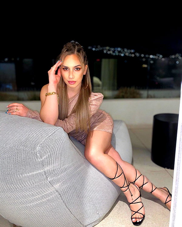 alexandra_stmtk instagram image archive image